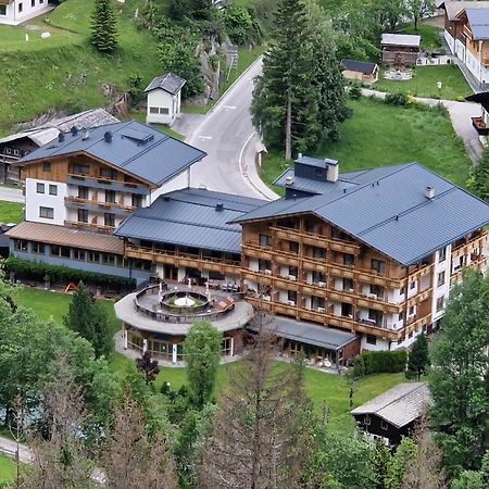 Hotel Kaerntnerhof Heiligenblut Eksteriør billede