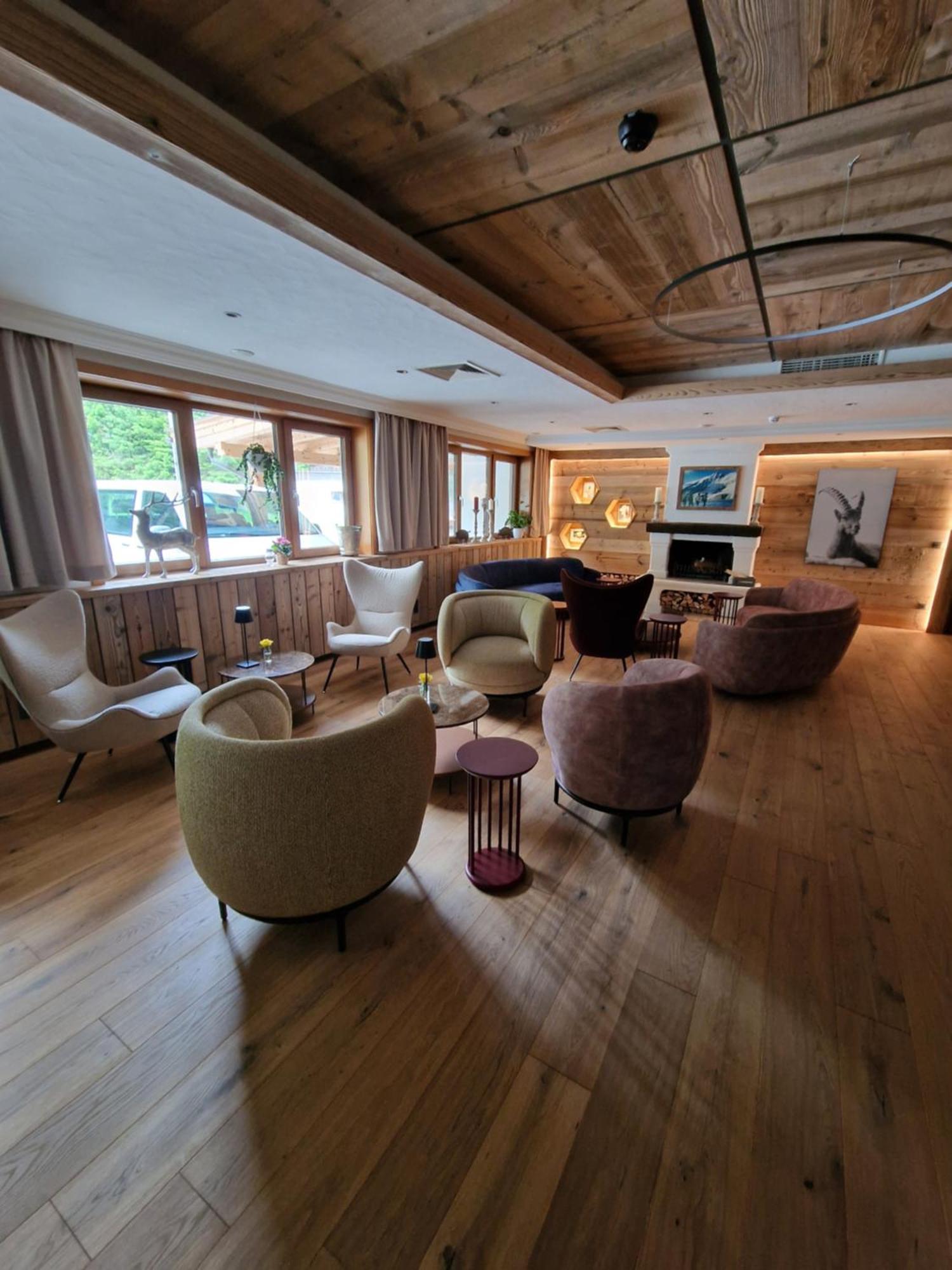 Hotel Kaerntnerhof Heiligenblut Eksteriør billede