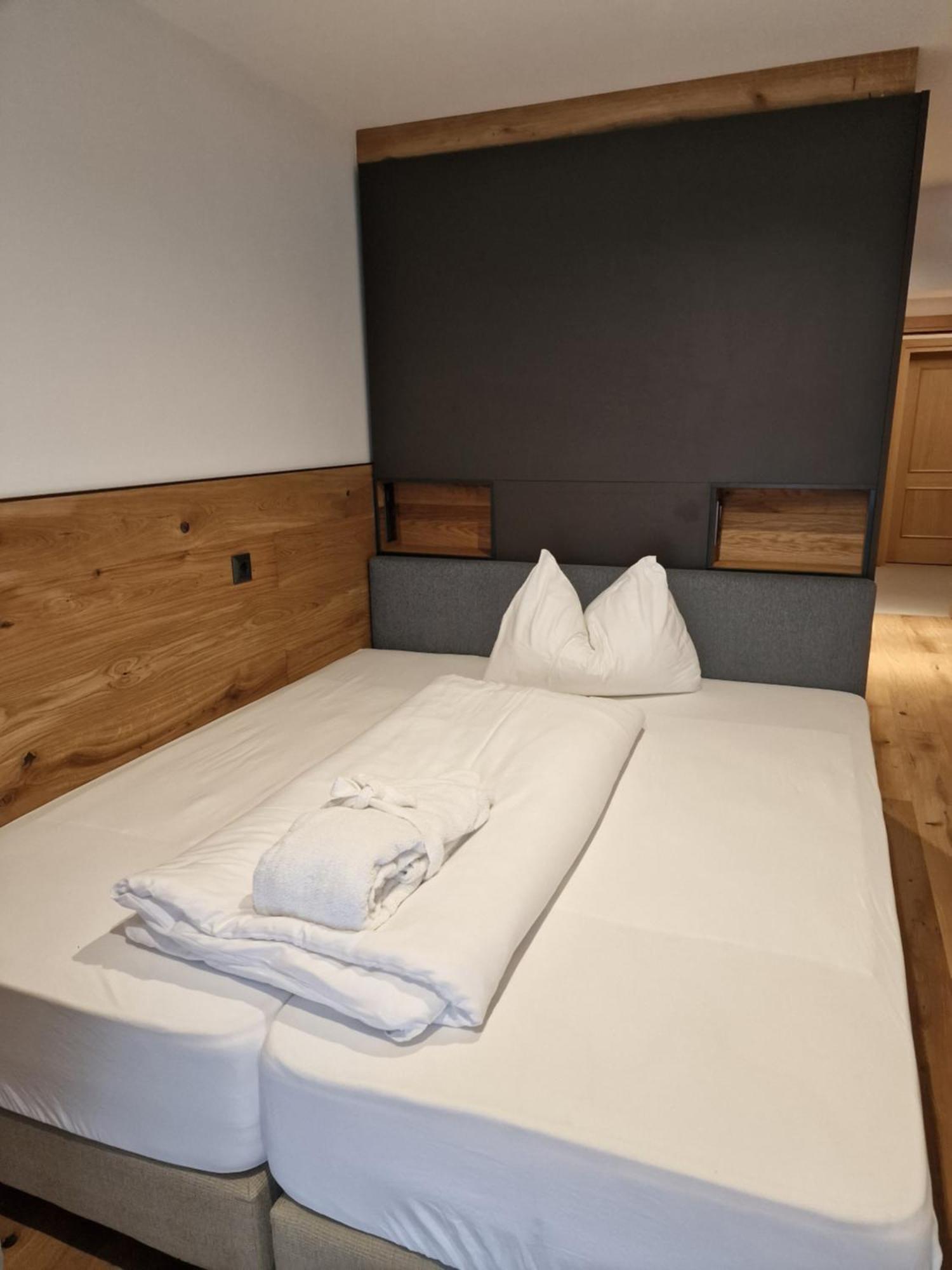 Hotel Kaerntnerhof Heiligenblut Eksteriør billede