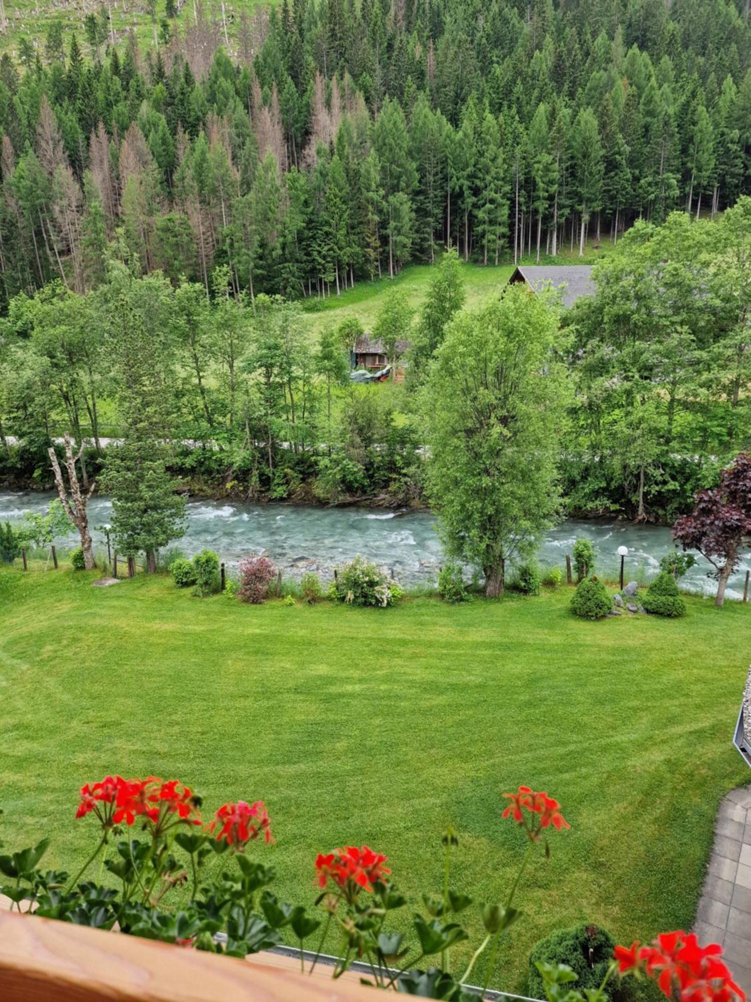 Hotel Kaerntnerhof Heiligenblut Eksteriør billede