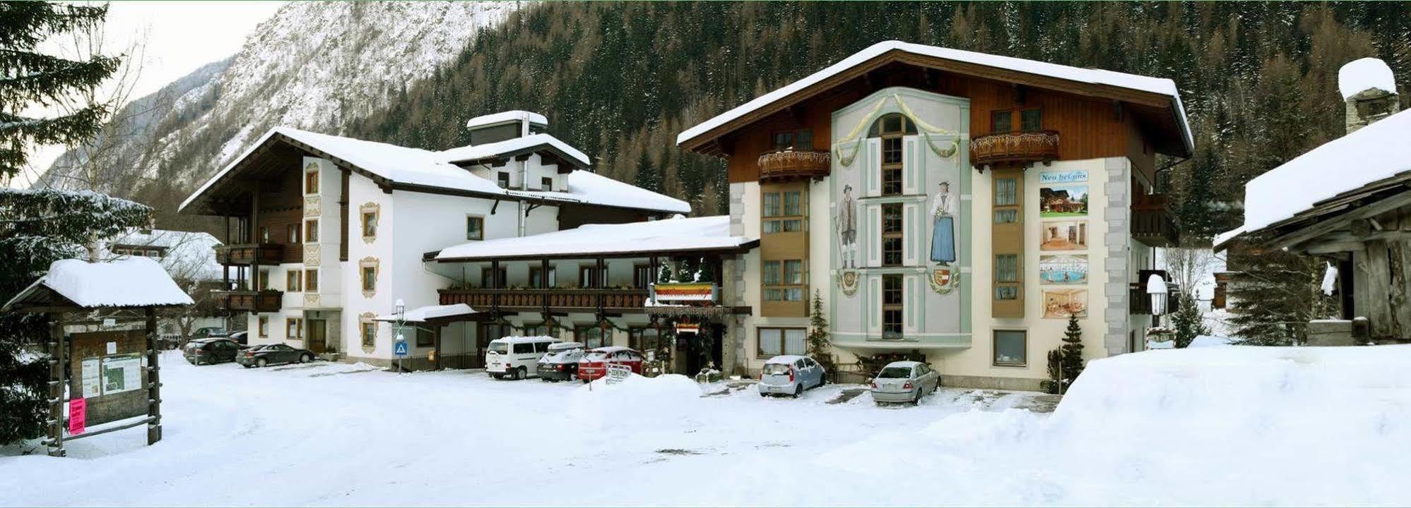 Hotel Kaerntnerhof Heiligenblut Eksteriør billede